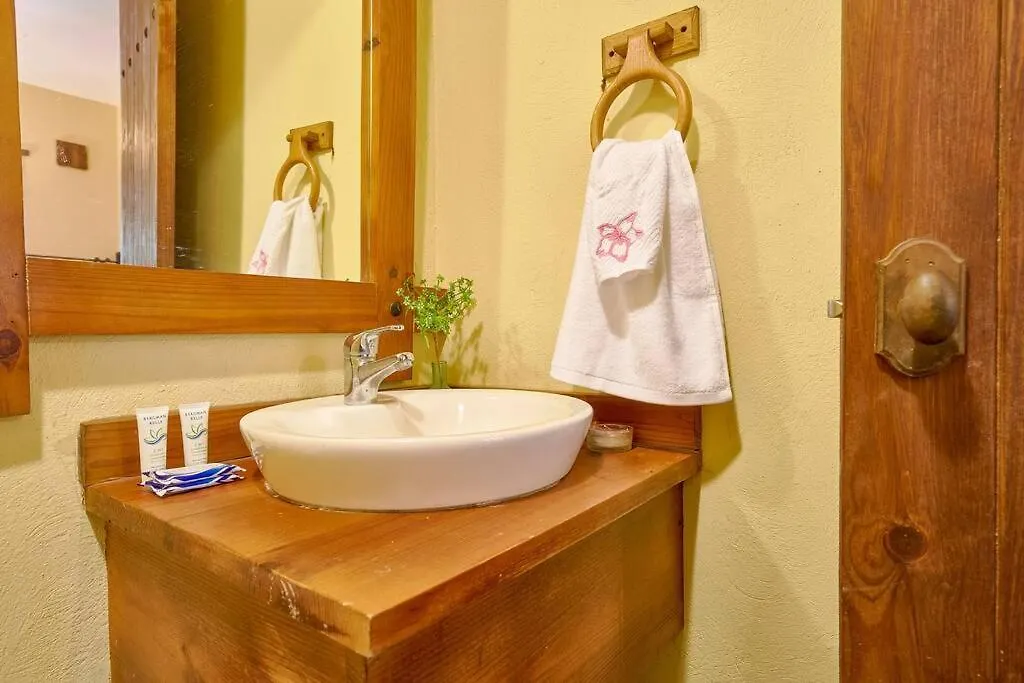 Escape Chalet At Pinar Del Sol In Jarabacoa