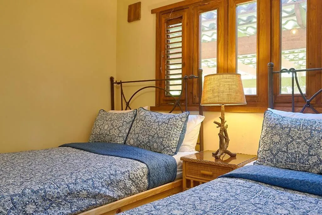 Escape Chalet At Pinar Del Sol In Jarabacoa