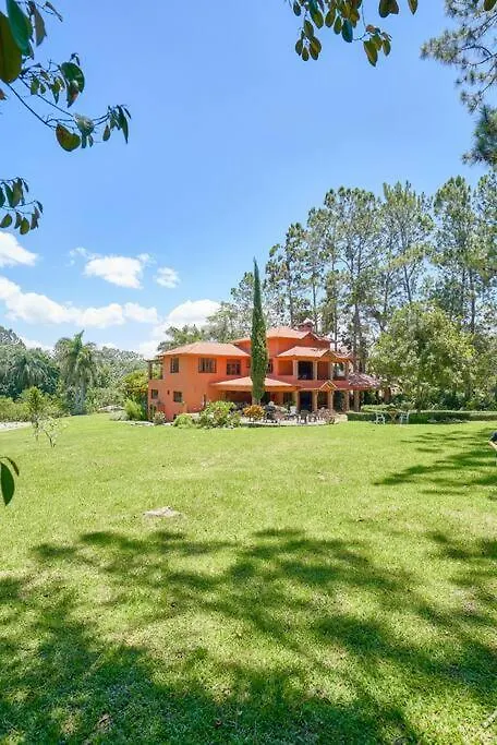 Escape Chalet At Pinar Del Sol In Jarabacoa