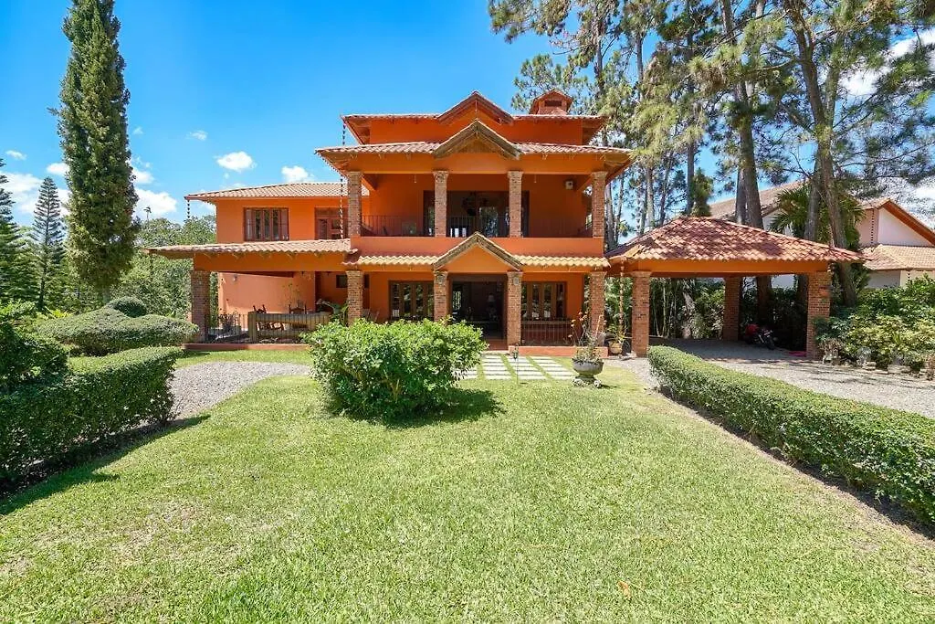 Escape Chalet At Pinar Del Sol In Jarabacoa
